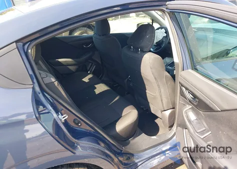 2024 Subaru Legacy Premium из США, поврежденный, VIN 4S3BWAF67R3007774